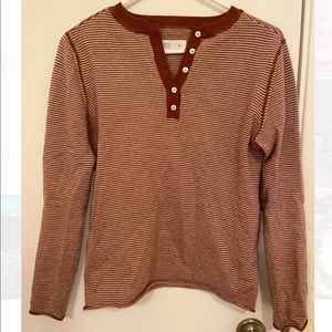 Carve Designs medium merino wool sweater